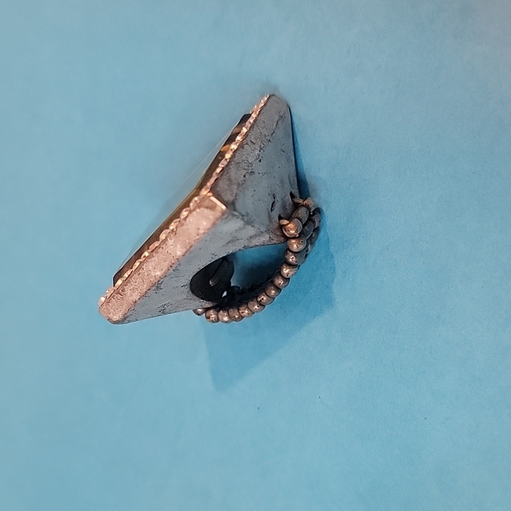 Royal Rhinestone Embellished Statement Ring - Picture 3 of 6